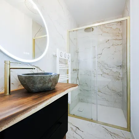 Apartment Pieds Dans L'eau Par Dodo A Cassis La Ciotat